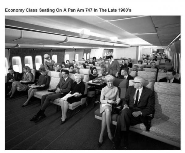 pan am 747 1960 - Economy Class Seating On A Pan Am 747 In The Late 1960's