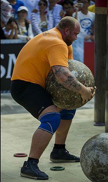 2013 WORLD'S STRONGEST MAN COMPETITION