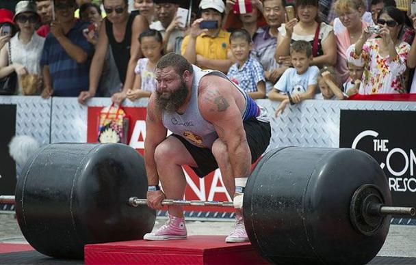 2013 WORLD'S STRONGEST MAN COMPETITION