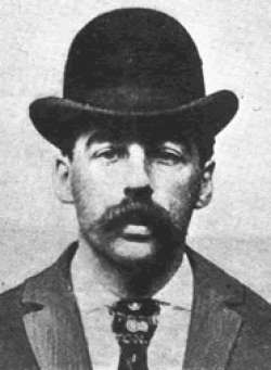 H. H. Holmes Dr. H.H. Holmes confessed to 27 murders, and is believed to have killed as many as 200 people, during the time period surrounding the 1893 World's Fair in Chicago. Holmes ran a hotel equipped for killing- outfitted with gas lines into guest rooms, giant furnaces, lime and acid pits, and large vaults- and would torture, suffocate, and strangle his victims before disposing of them in the facility. Holmes was apprehended in Boston in 1894 and died by hanging in Philadelphia in 1896.