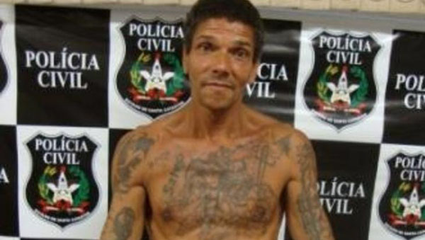 Pedro Rodrigues Filho  Kill Count: 100 Pedro Rodrigues Filho is another fine example of a stable household. Pedro received a brain injury at the hands of his father who would routinely beat Pedro and his mother. Later in life his girlfriend was killed by a gang. Pedro went on a revenge rampage and tortured and killed the gang members involved. He later killed his father in prison who was there for killing Pedros mother with a machete. This guys life story makes the chainsaw massacre look like Bambi.