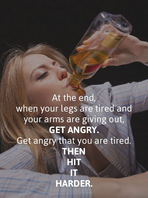 Motivational fitness quotes over people drinking