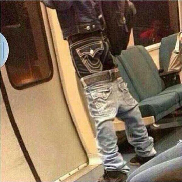 Pull Yo Pants up