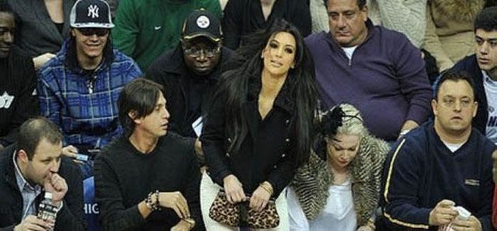 Kim Kardashian - Aic