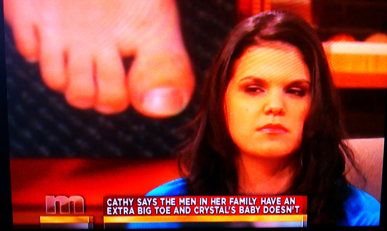 talk show captions - Cathy Says The Men In Her Family Have An Extra Big Toe And Crystal'S Baby Doesn'T