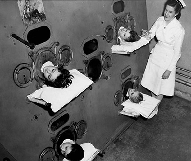 Once inside what looks like a medieval torture device, the patient would be unable to move for weeks on end, seeing only their reflection in the mirror and only being able to speak when the machine exhaled.