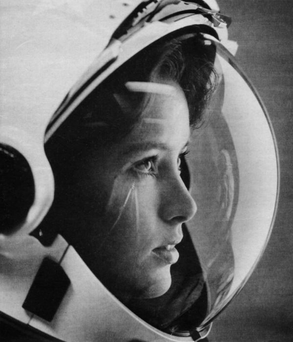 Anna Fisher, astronaut, with stars in her eyes on the cover of Life magazine in 1985. She was the first mother in space.