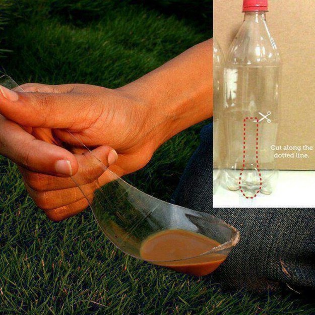 cool things to make from plastic bottles - Cut along the dotted line.