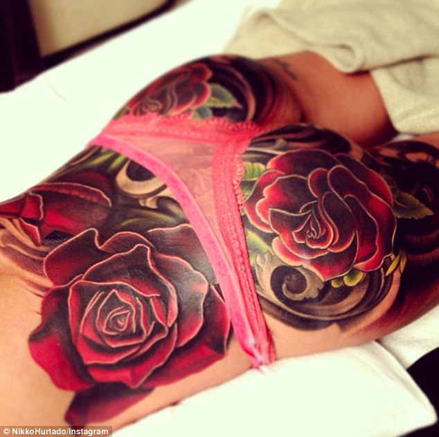 Cheryl Cole's ass roses