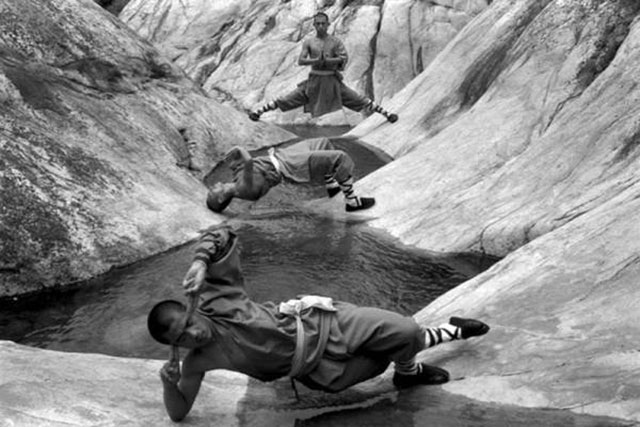 Take A Look Inside The Training Of A Shaolin Monk