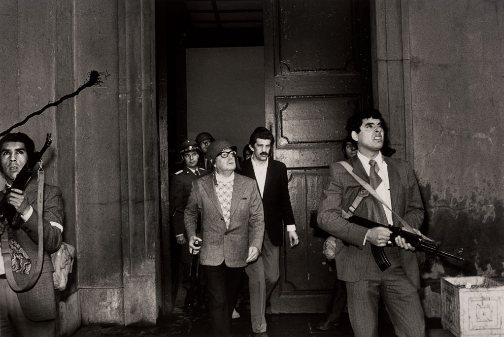 Last photograph of Chilean President Salvador Allende alive, inside the presidential palace during the 1973 coup dtat