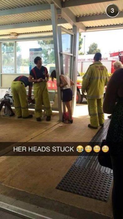 people having a really bad day - Scuehercue Her Heads Stuck
