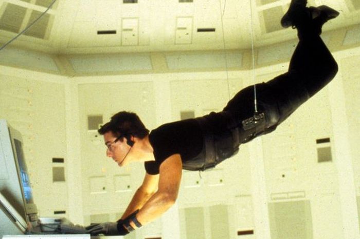Tom Cruise: Mission Impossible I-IV, 290 million