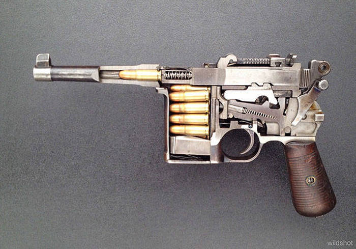 Mauser C96 Bolo pistol