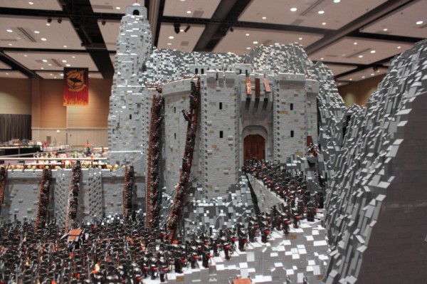 Helms Deep, Lego Style