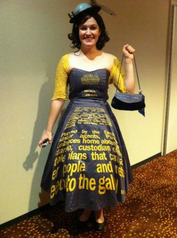 Star Wars dress with the opening story from Episode 4.