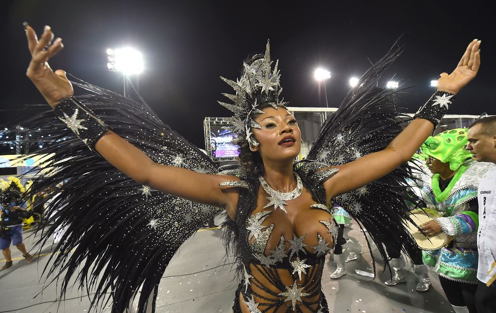 Carnival kicks off in Sao Paulo