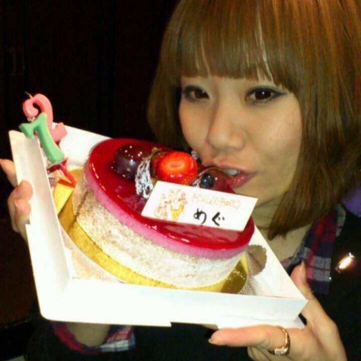 Amazing Asian Ladies Volume 23