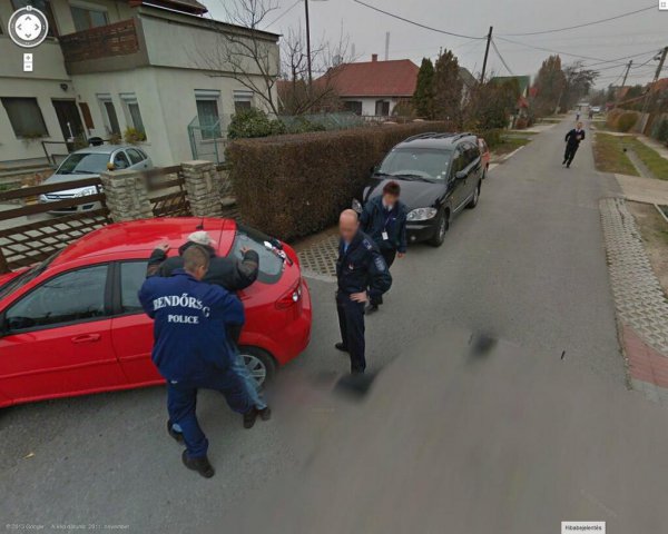 BIzzare views captured on Google Street View