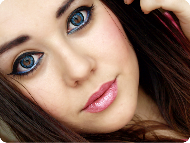 space blue contact lenses
