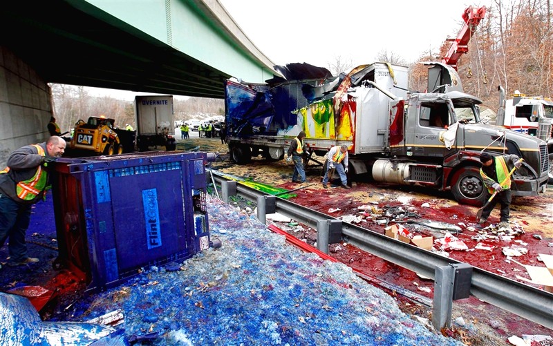 A gallery of Truck Spills