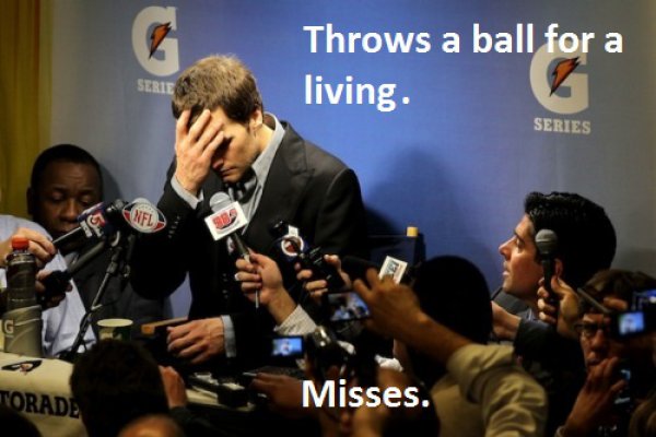 tom brady after super bowl - Throws a ball for a Serie living. Series Torade Misses.