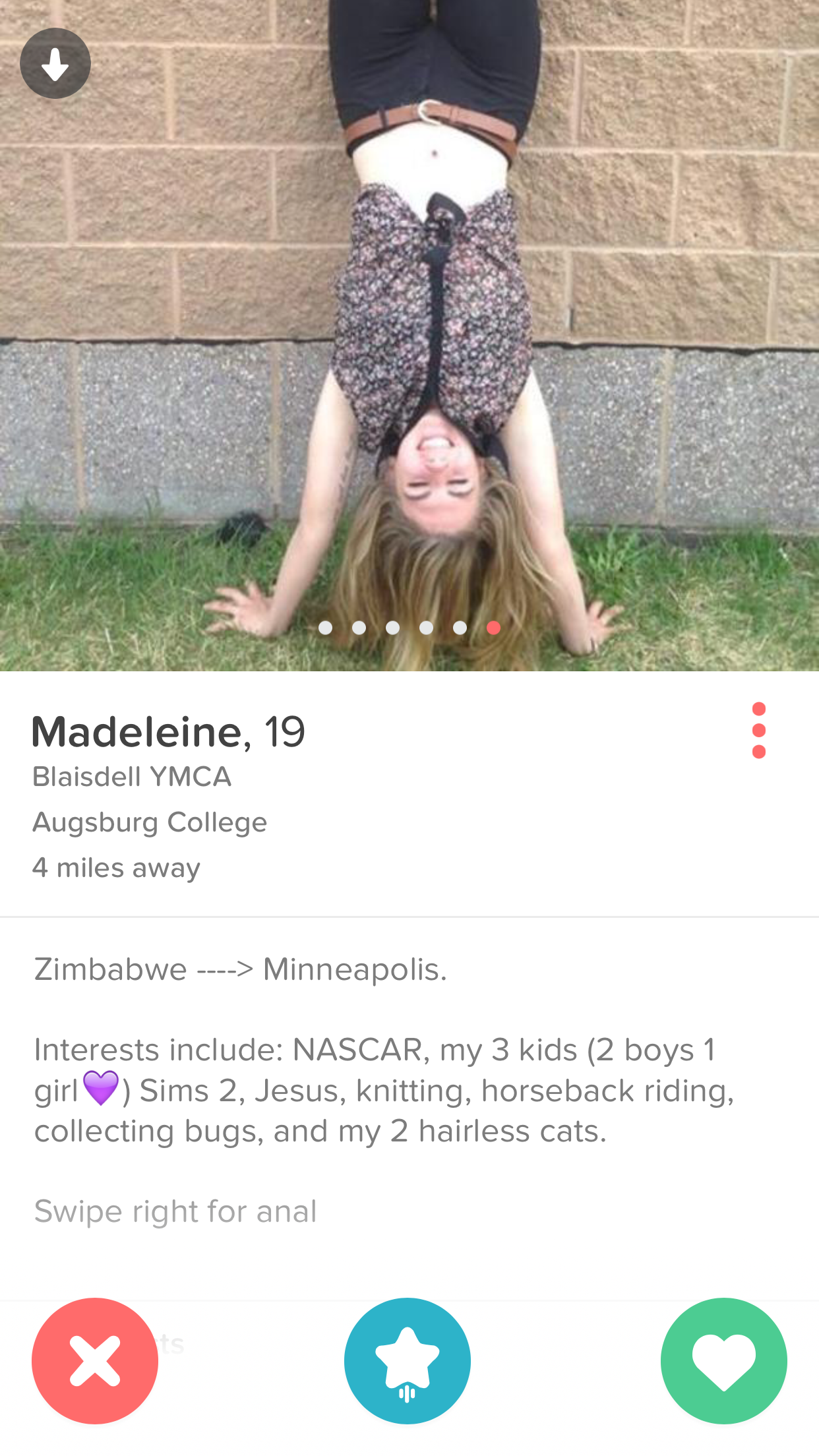 A Tinder profile I came across that is ridiculous