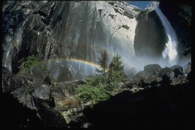Yosemite Sierra Vista
