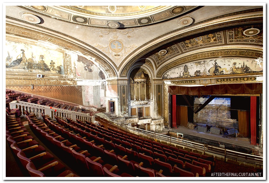 Creepy and Breathtaking Abandoned Buildings