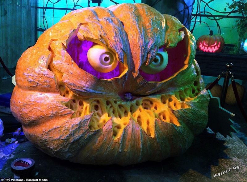 Awesome Halloween Horror Pumpkins