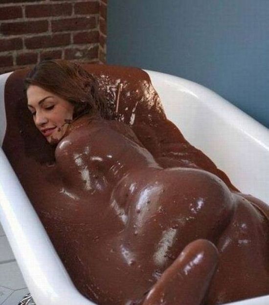 Girl of chocolate, whether you would like to lick?