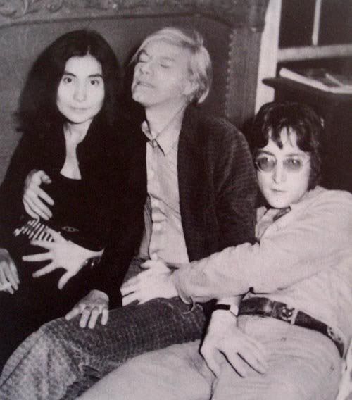 Yoko, Andy warhol and John Lennon feeling each other up