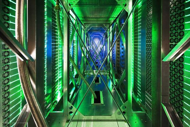 A Unique Look at Google's Data Centers