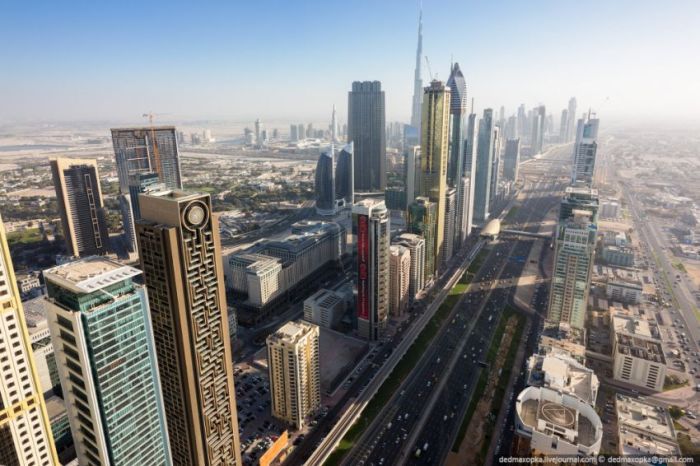 The Roofs of Dubai