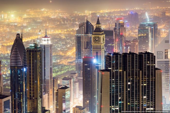 The Roofs of Dubai