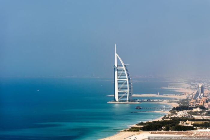 The Roofs of Dubai