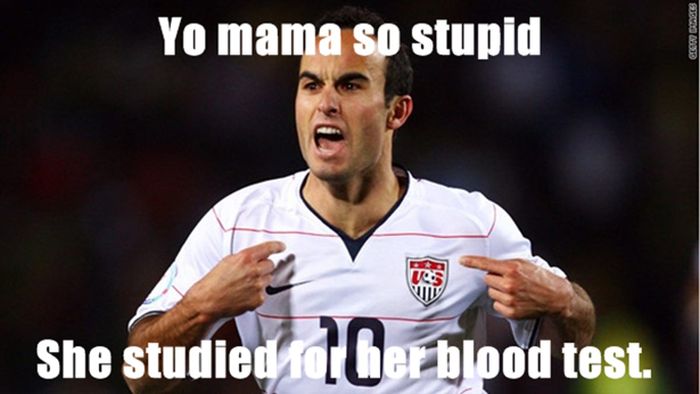yo mamma - Yo mama so stupid She studied d er blood test.