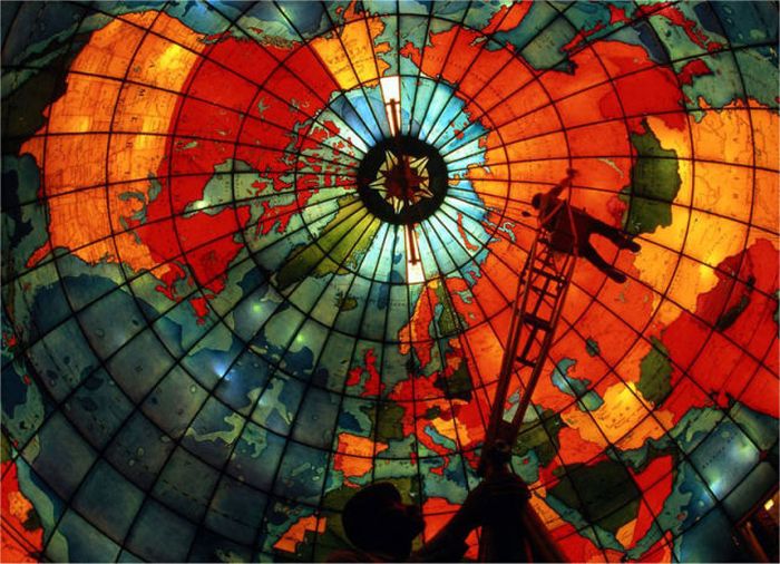 The Stained Glass Mapparium