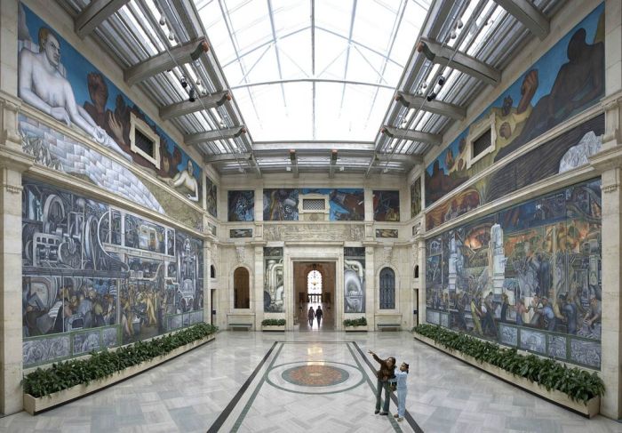 Rivera CourtThis is my favorite mural in the city. It's inside of the Detroit Institute of Arts, and is a completely enclosed courtyard, filled by Diego Revera's interpretation of Detroit's at the time industrialized state.
