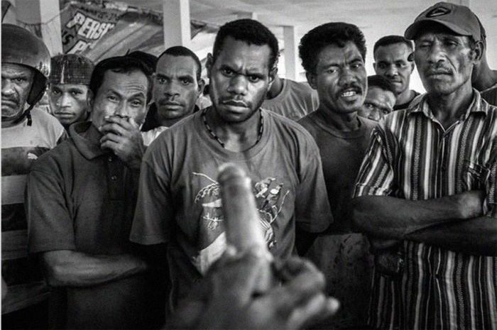 Demonstration of condom usage at a public market in Jayapura, capital of Papua, 2009