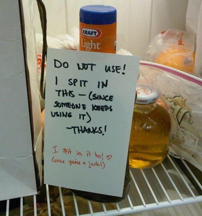 funny fridge - Kraft Light Do Not Use! I Spit In This Since Someone Keeps Using It Thanks! I sit in it too! since you're a jerk!