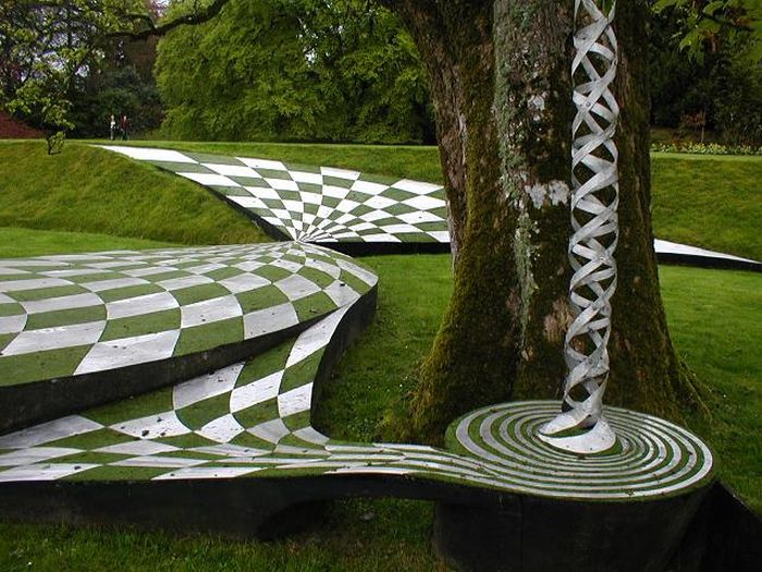 The Garden of Cosmic Speculation, by Charles Jencks and Maggie Keswick