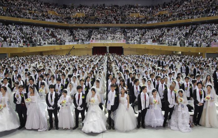 Thousands of couples take part in a mass wedding ceremony at Cheongshim Peace World Center in Gapyeong-gun, South Korea. 3,500 couples from 200 countries around the world exchanged wedding vows for the first time after the Unification Church founder Moon Sun-Myung passed away.