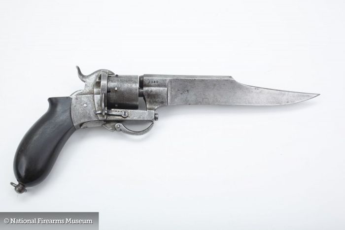 Dumonthier Pinfire Revolver with Dagger - 8mm cal