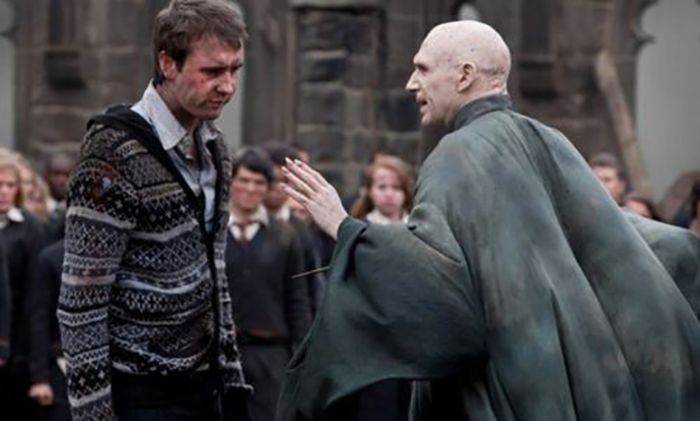 Matthew Lewis and Ralph Fiennes on set of Harry Potter and the Deathly Hallows Part 2011