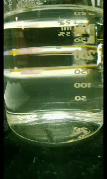 Sodium acetate crystallization