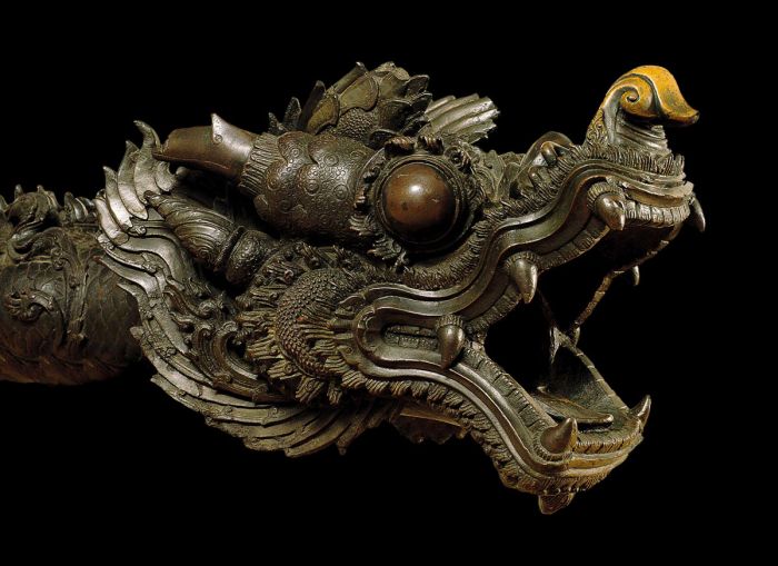 Burmese bronze dragon cannon, 1790