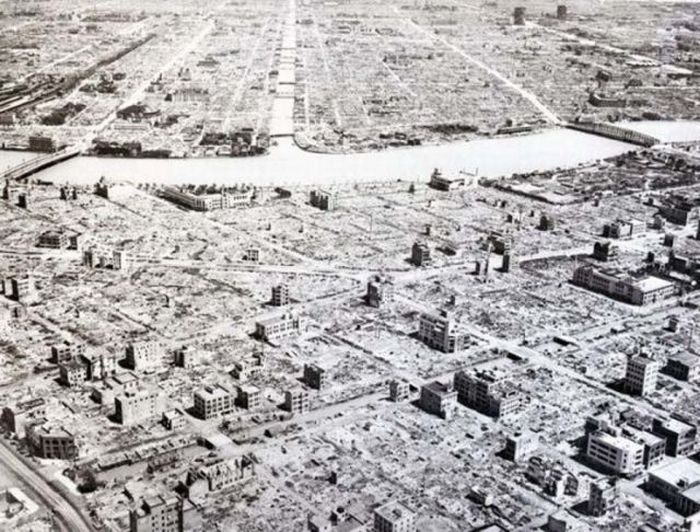 Tokyo, Japan: 1945