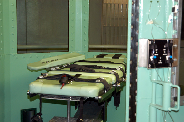 18 Eerie Pictures From San Quentin's Death Row