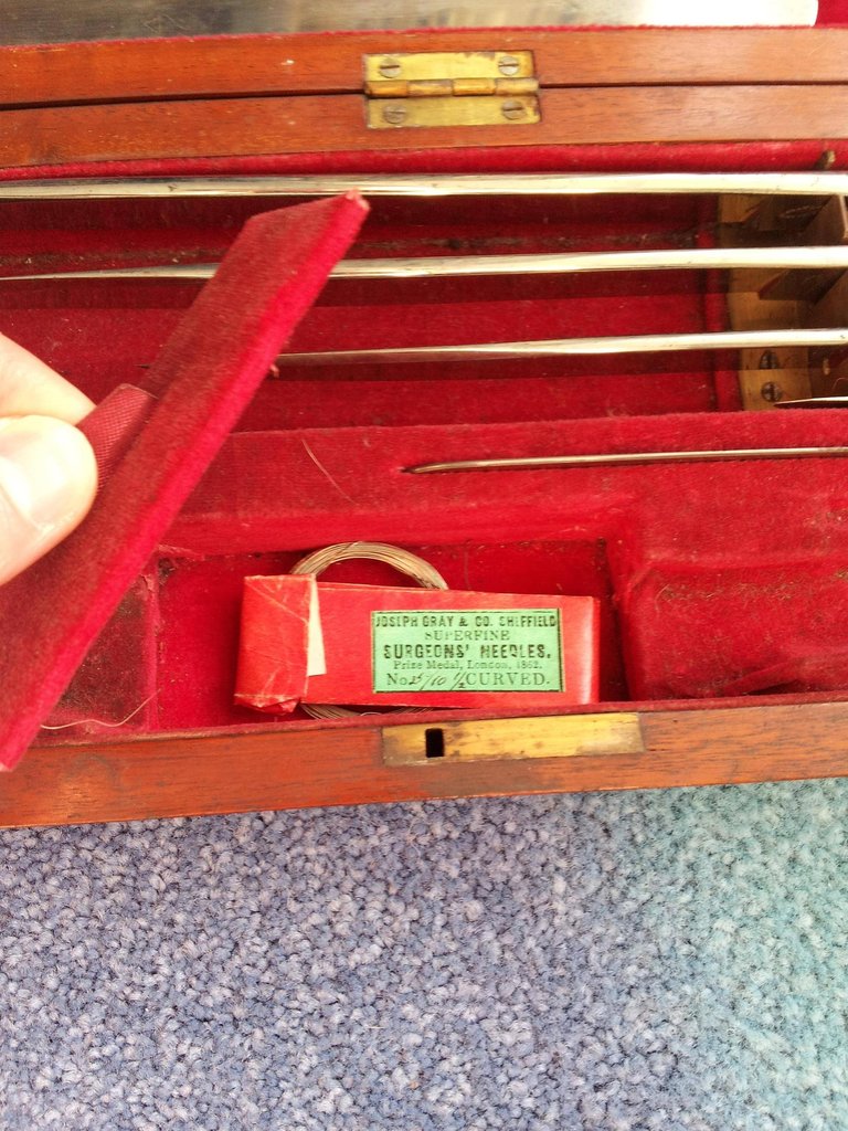 A compartment for the smaller objects.